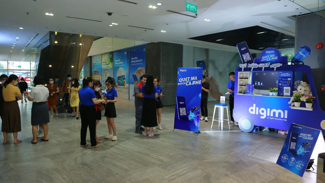 DIGIMI - Chiến Lược Activation Tòa Nhà Văn Phòng & Chuỗi Cà Phê