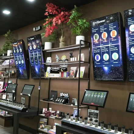 Booth & Kiosk Trưng Bày